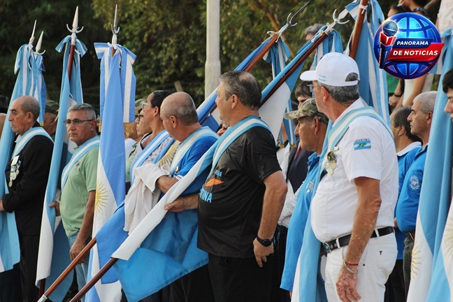 EN ITUZAINGÓ SE HOMENAJEÓ A LOS EXCOMBATIENTES DE MALVINAS